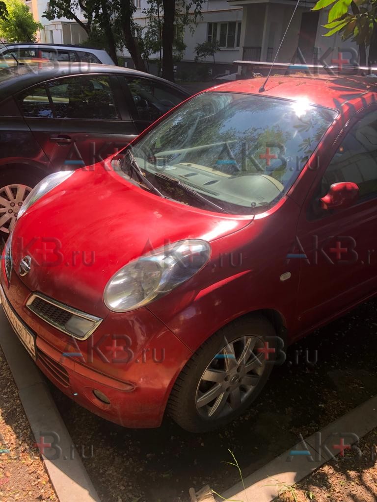 Замена аккумулятора на Nissan Micra III (K12) 2003 - 2010 1.2 (80 л.с.)