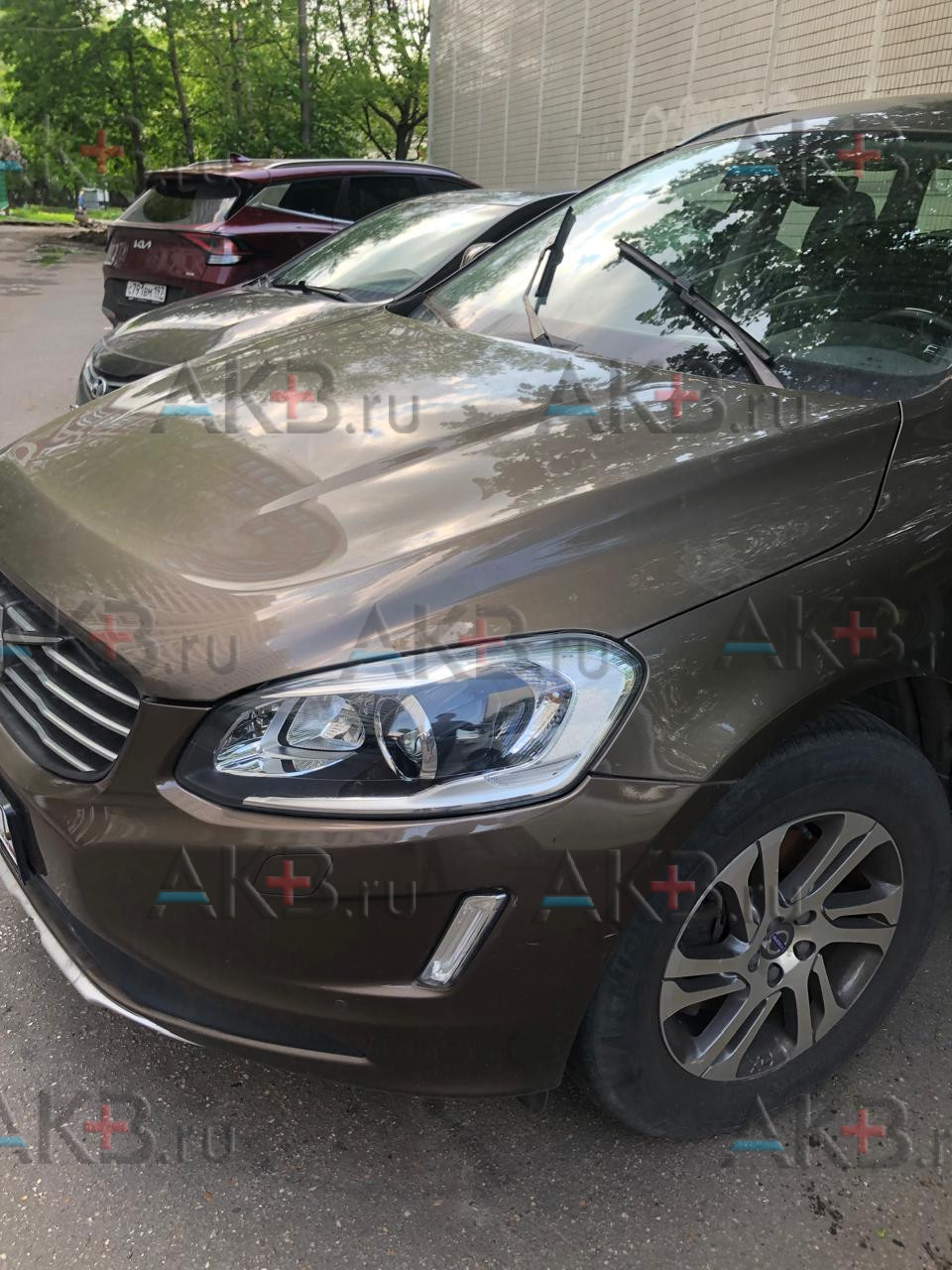 Замена аккумулятора на Volvo XC60 I Рестайлинг 2013 - 2017 2.4d (190 л.с.)