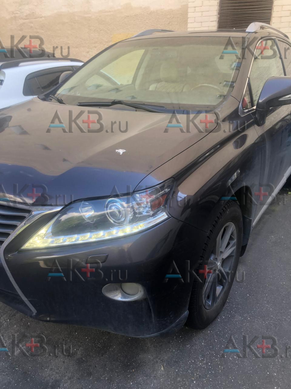 Замена аккумулятора на Lexus RX III Рестайлинг 2012 - 2015 350 3.5 (277 л.с.)