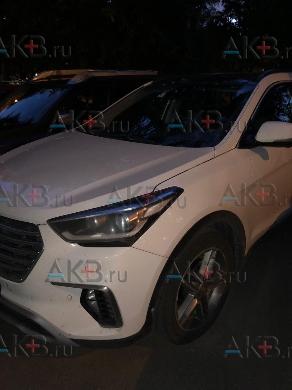 Замена аккумулятора на Hyundai Santa Fe III Рестайлинг 2015 – 2018 2.2d (200 л.с)