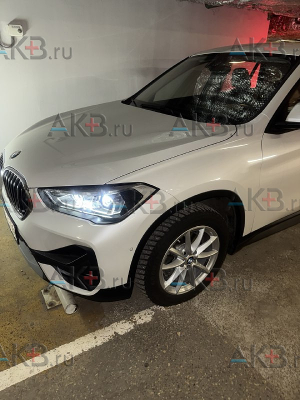 Замена аккумулятора на BMW X1 II (F48) Рестайлинг 2019 - 2022 18i sDrive 1.5i (140 л.с.)