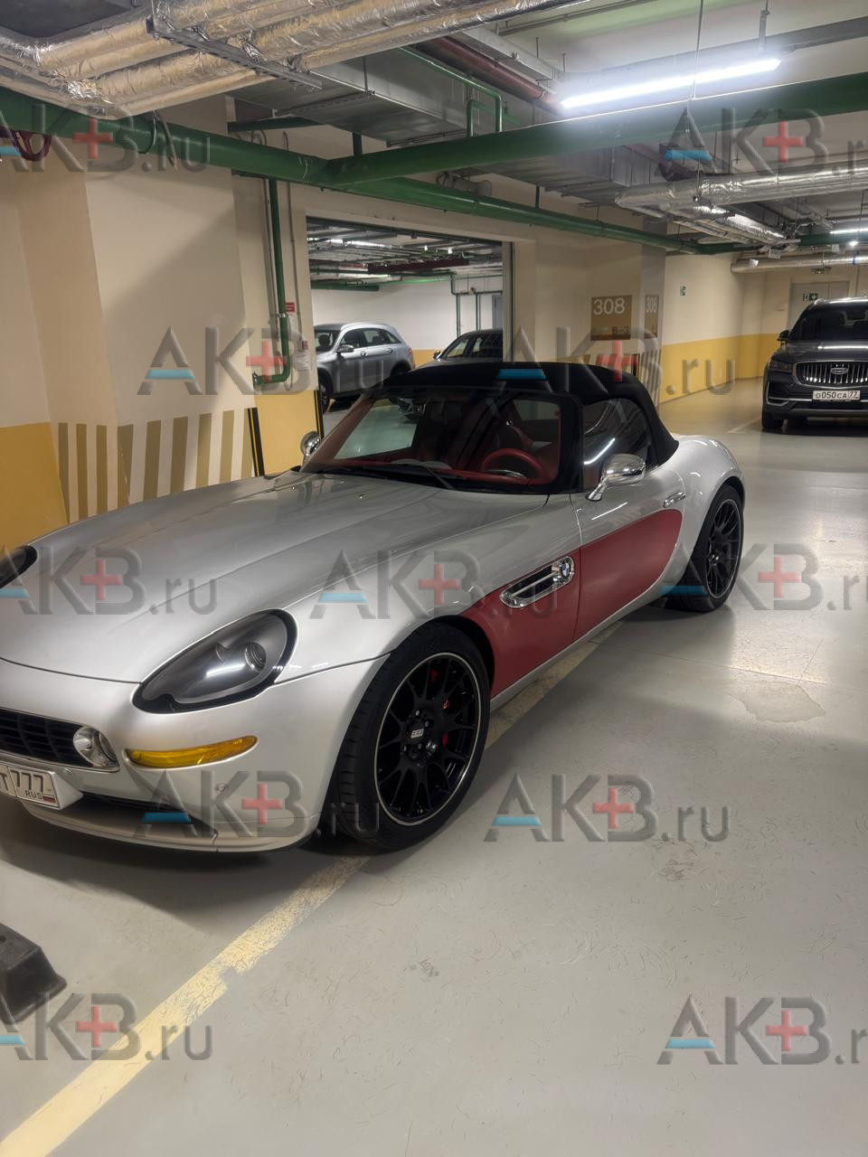 Замена аккумулятора на BMW Z8 2000 – 2003 4.9 (400 л.с.)