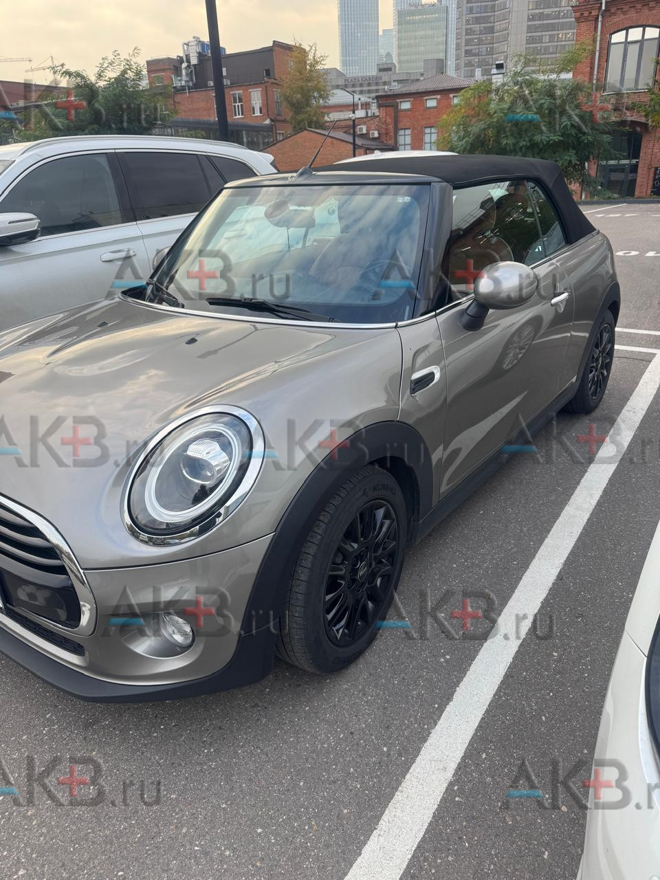 Замена аккумулятора на MINI Cabrio 2018—2021 III Рестайлинг Cooper S 2.0 (192 л.с.)