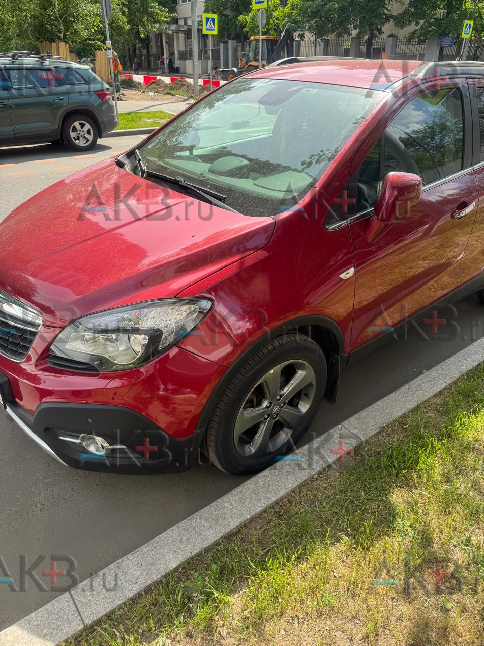 Замена аккумулятора на Opel Mokka I 2012 – 2016 1.8 (140 л.с.)