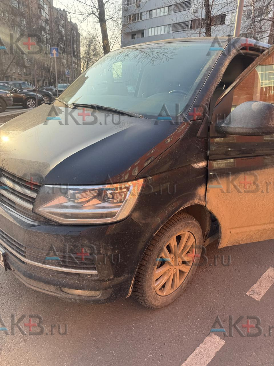Замена аккумулятора на Volkswagen Multivan 2015—2020 T6 2.0d (150 л.с.)