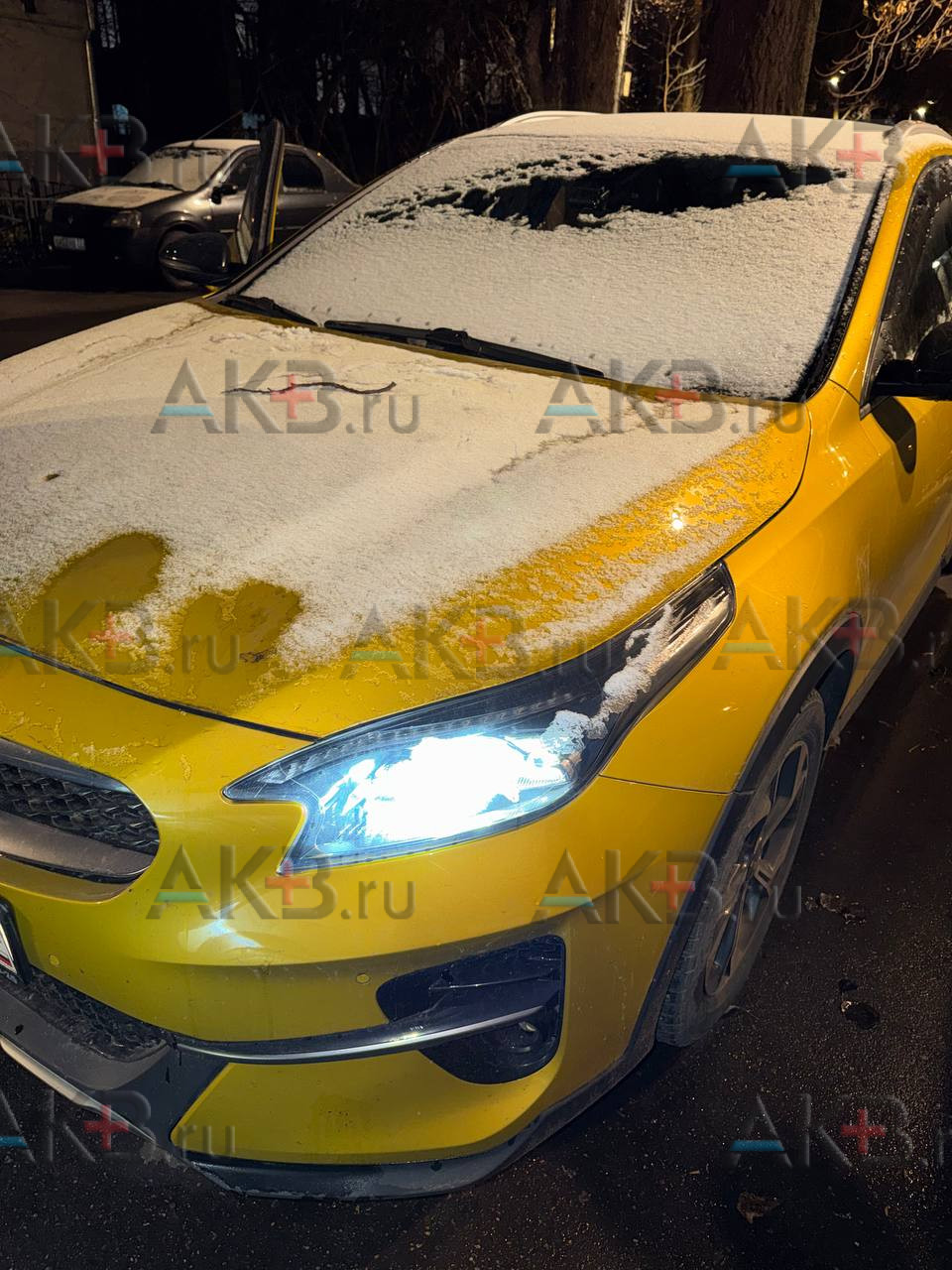 Замена аккумулятора на Kia XCeed 2019 - 2023 1.4 (140 л.с.)