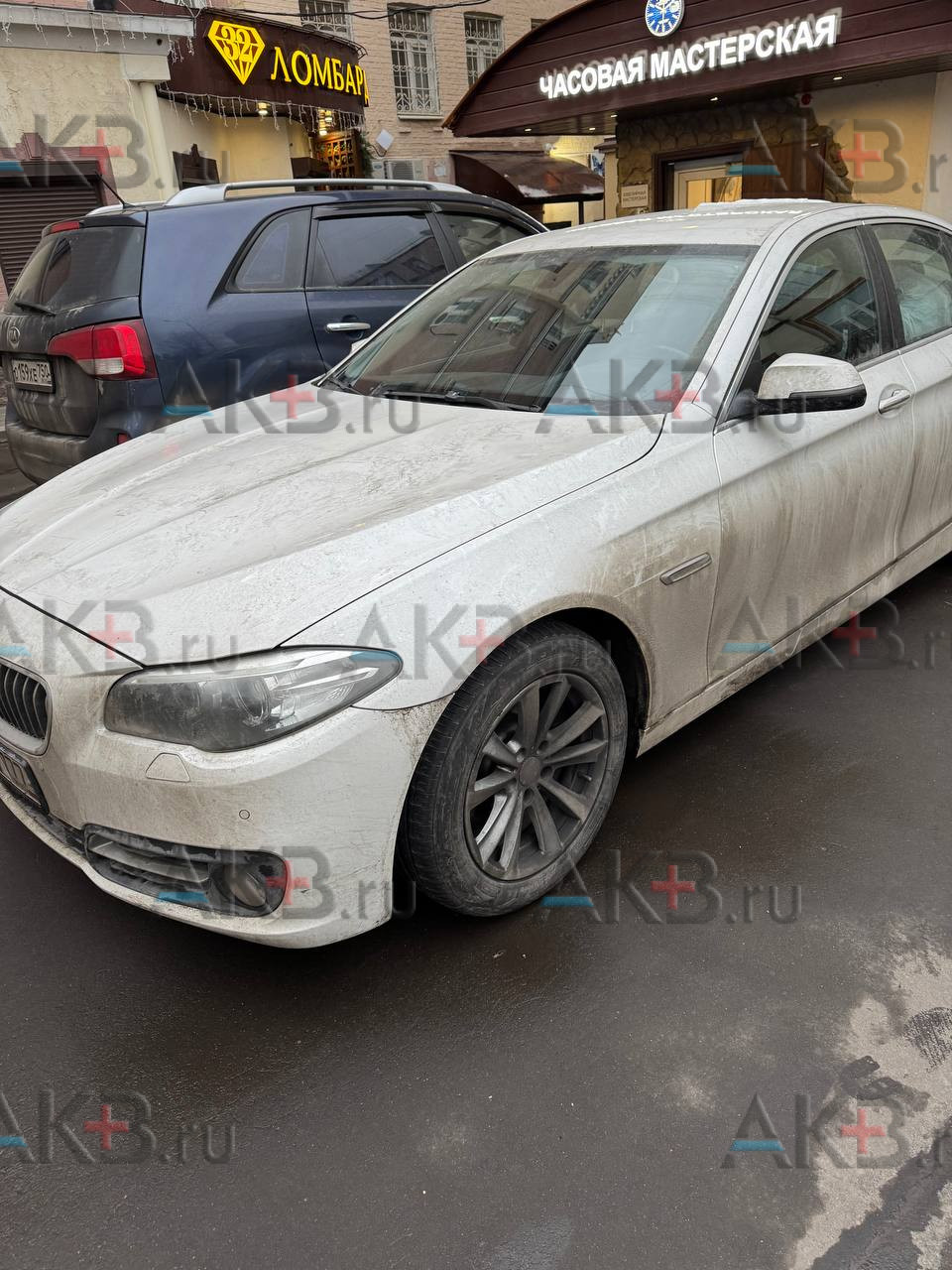 Замена аккумулятора на BMW 5er VI (F10/F11/F07) 2009 - 2013 520i 2.0 (184 л.с.)