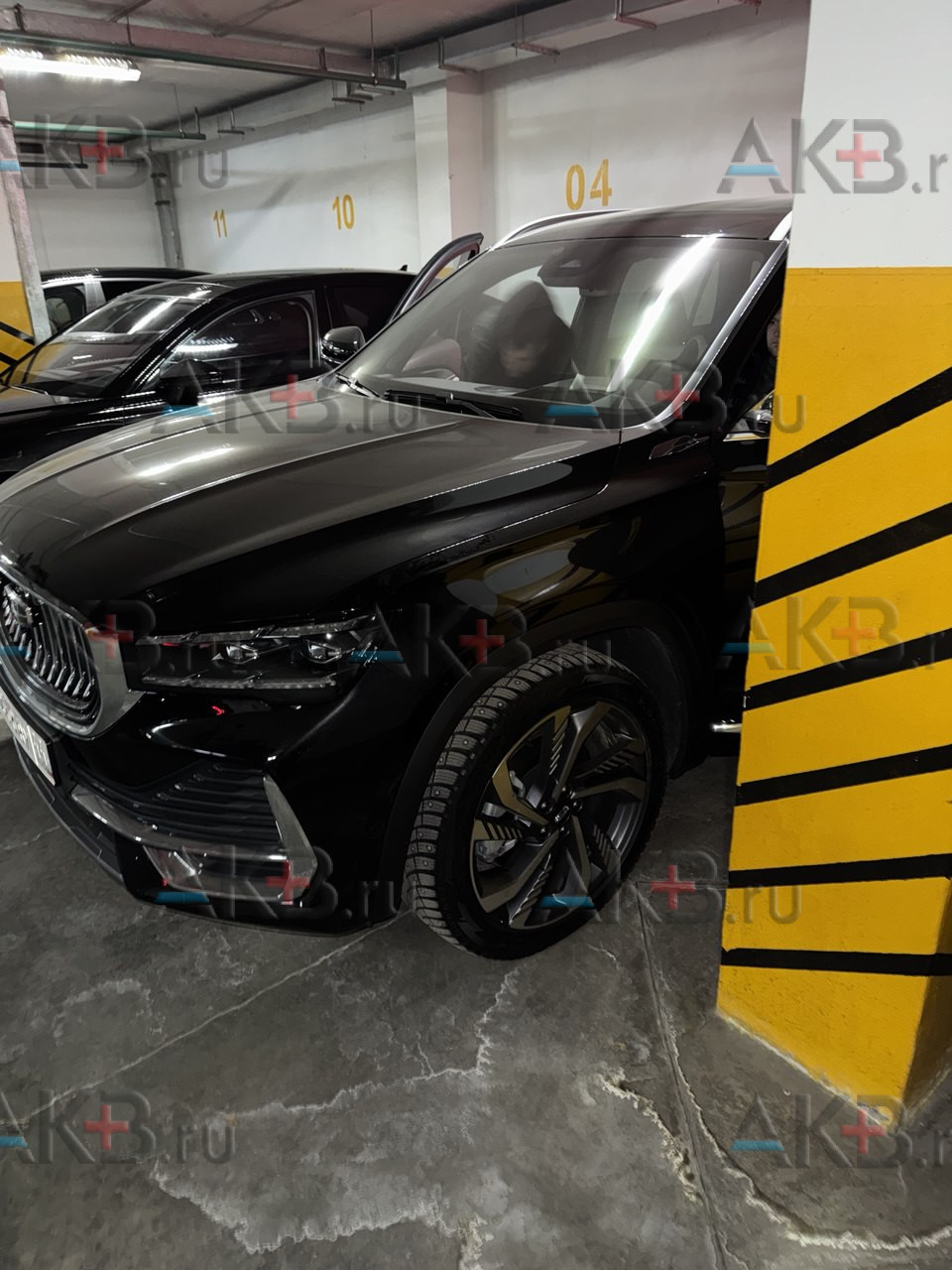 Замена аккумулятора на Geely Monjaro 2021—2026 I 2.0 (238 л.с 4x4)