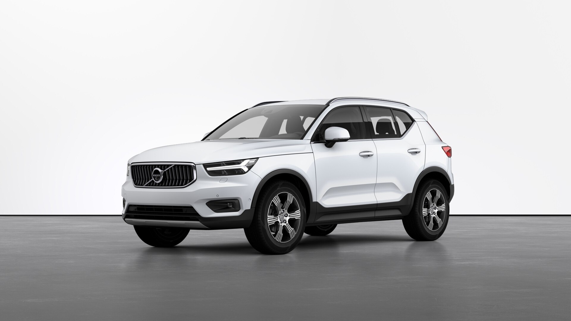 Volvo XC40 2017-2021 2.0 190 л.с.
