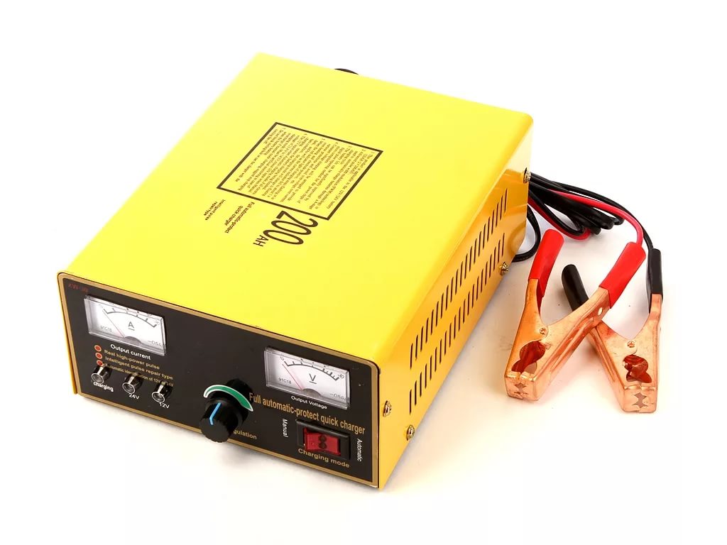 Зарядное устройство C2R XW-30 12/24V 20А